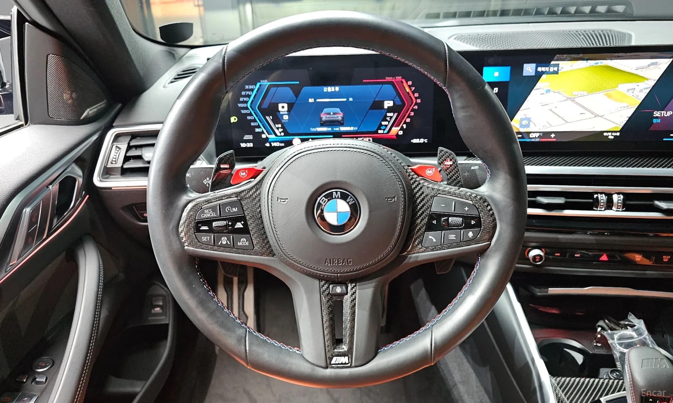M4 (G82)