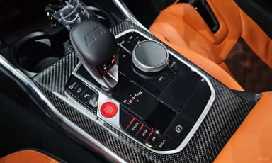 M4 (G82)