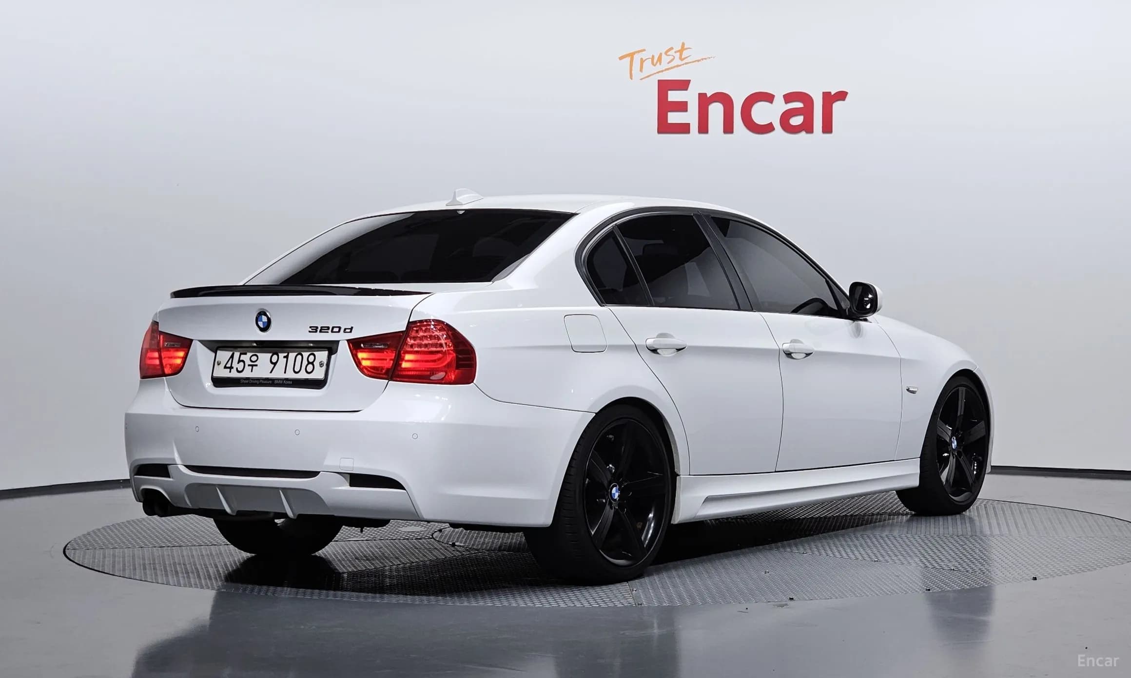 3 Series (E90)