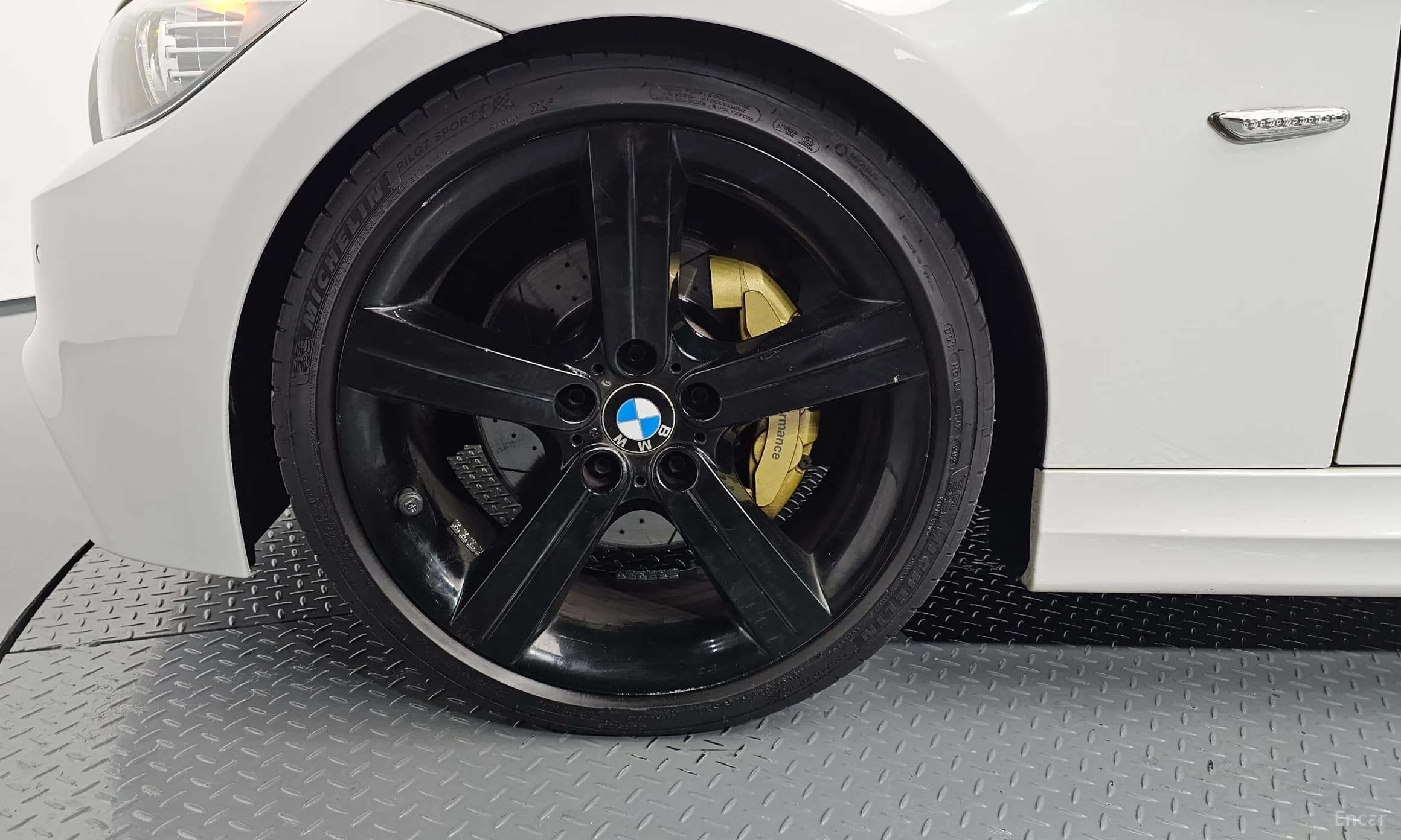 3 Series (E90)