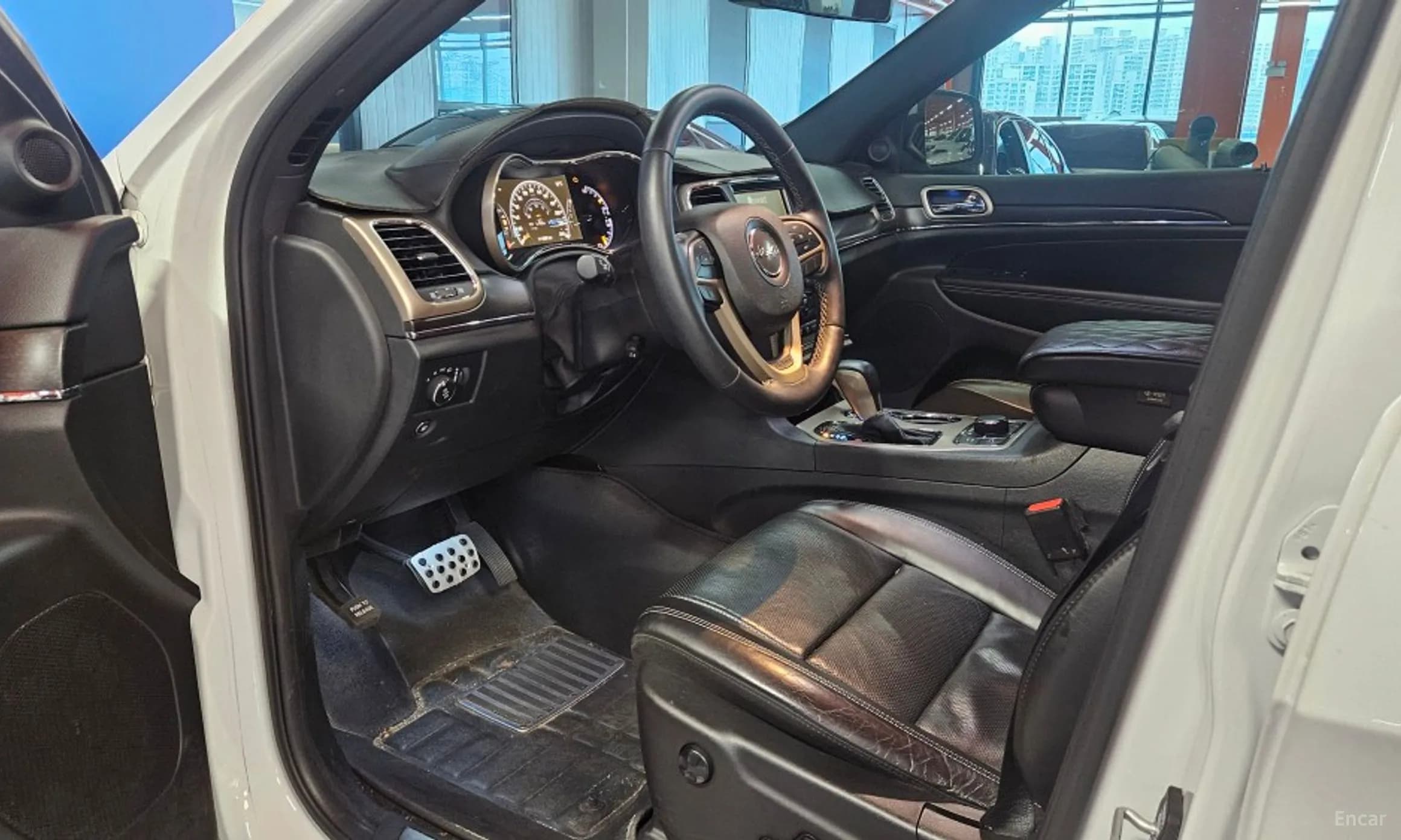 Grand Cherokee
