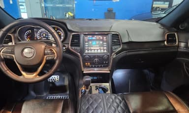 Grand Cherokee