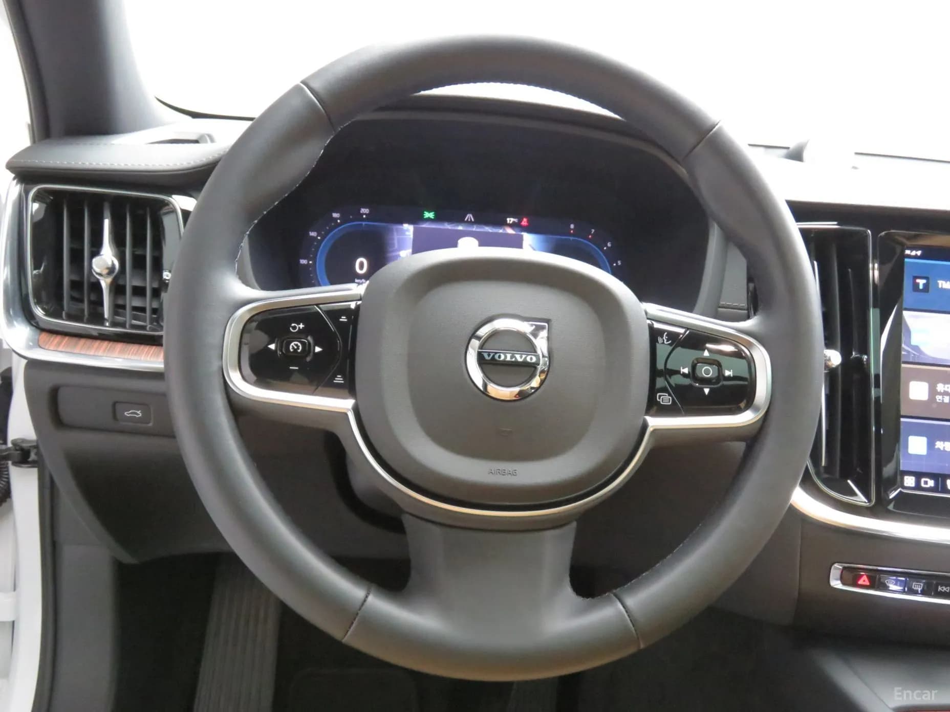 V60 Cross-Country 2nd Generation