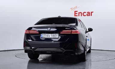 5 Series (G60)
