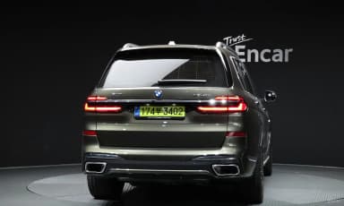 X7 (G07)