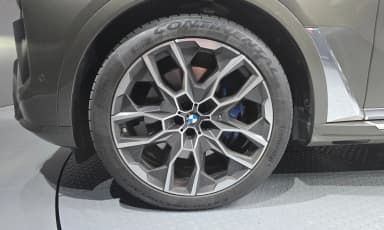 X7 (G07)