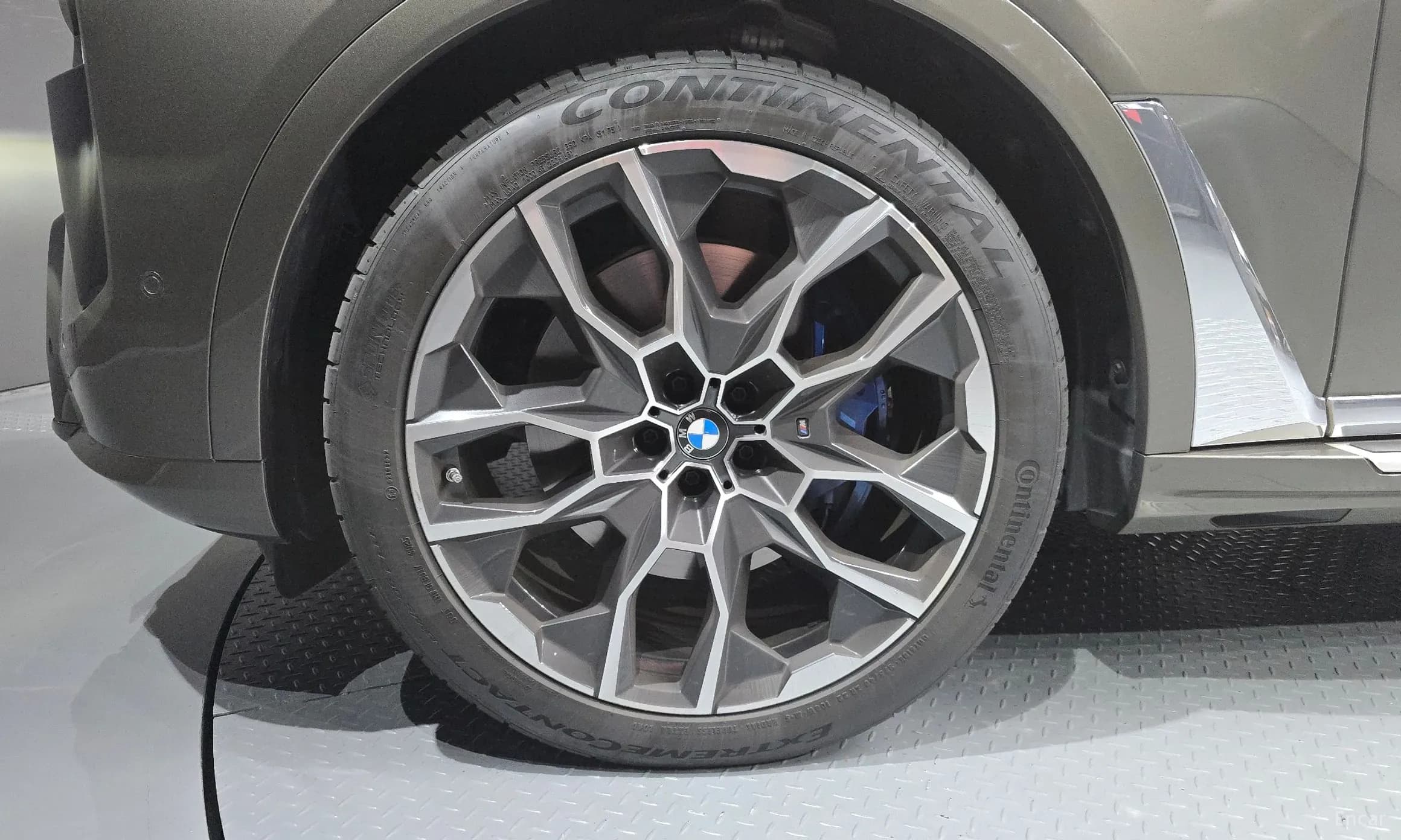 X7 (G07)