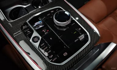 X7 (G07)