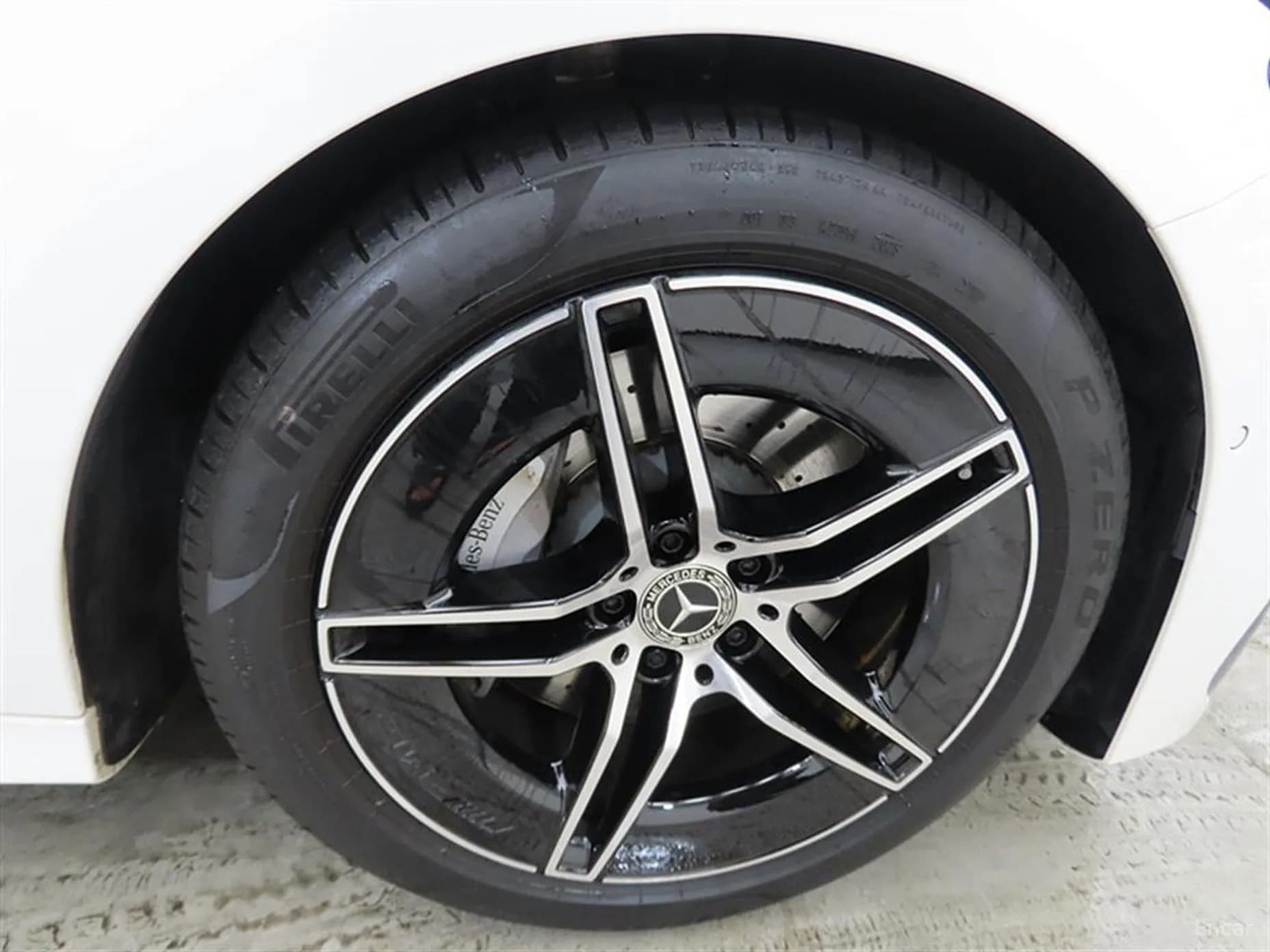 E-Class W214