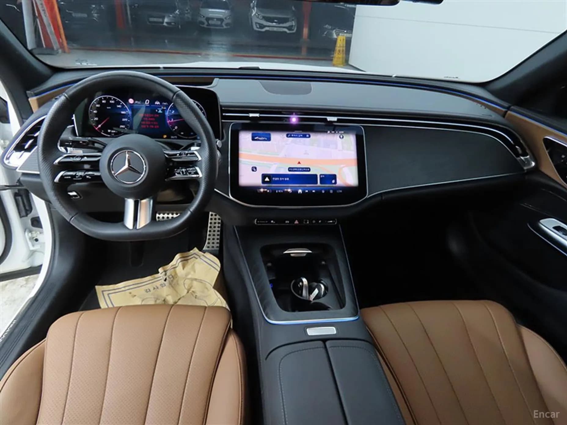 E-Class W214