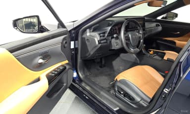 ES300h 7th Generation