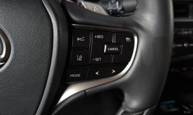 ES300h 7th Generation