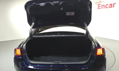 ES300h 7th Generation
