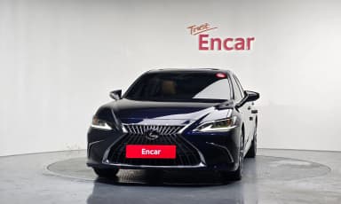 ES300h 7th Generation
