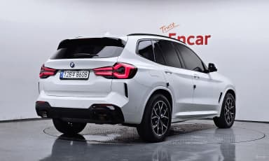 X3 (G01)