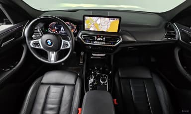 X3 (G01)