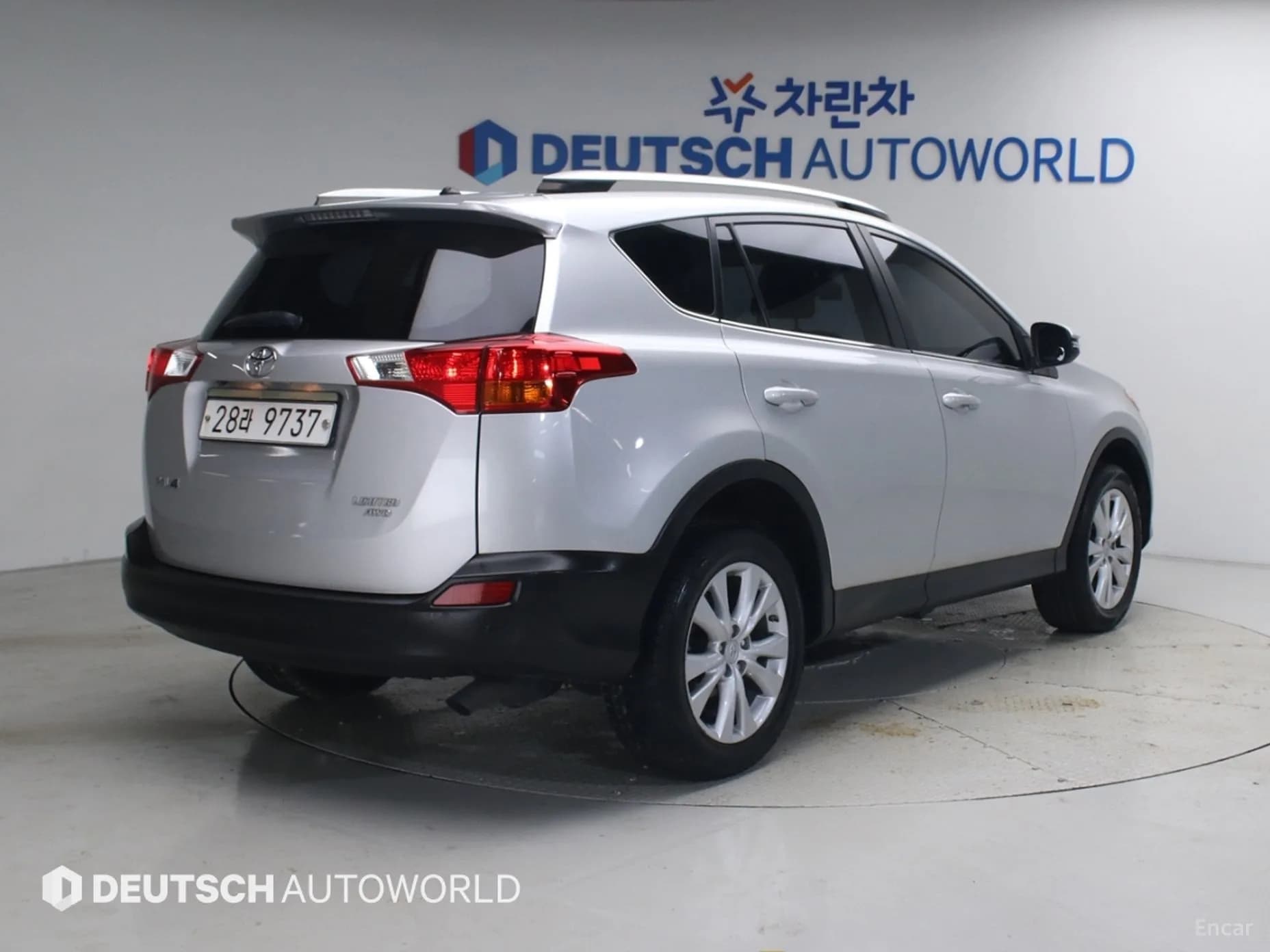 RAV4