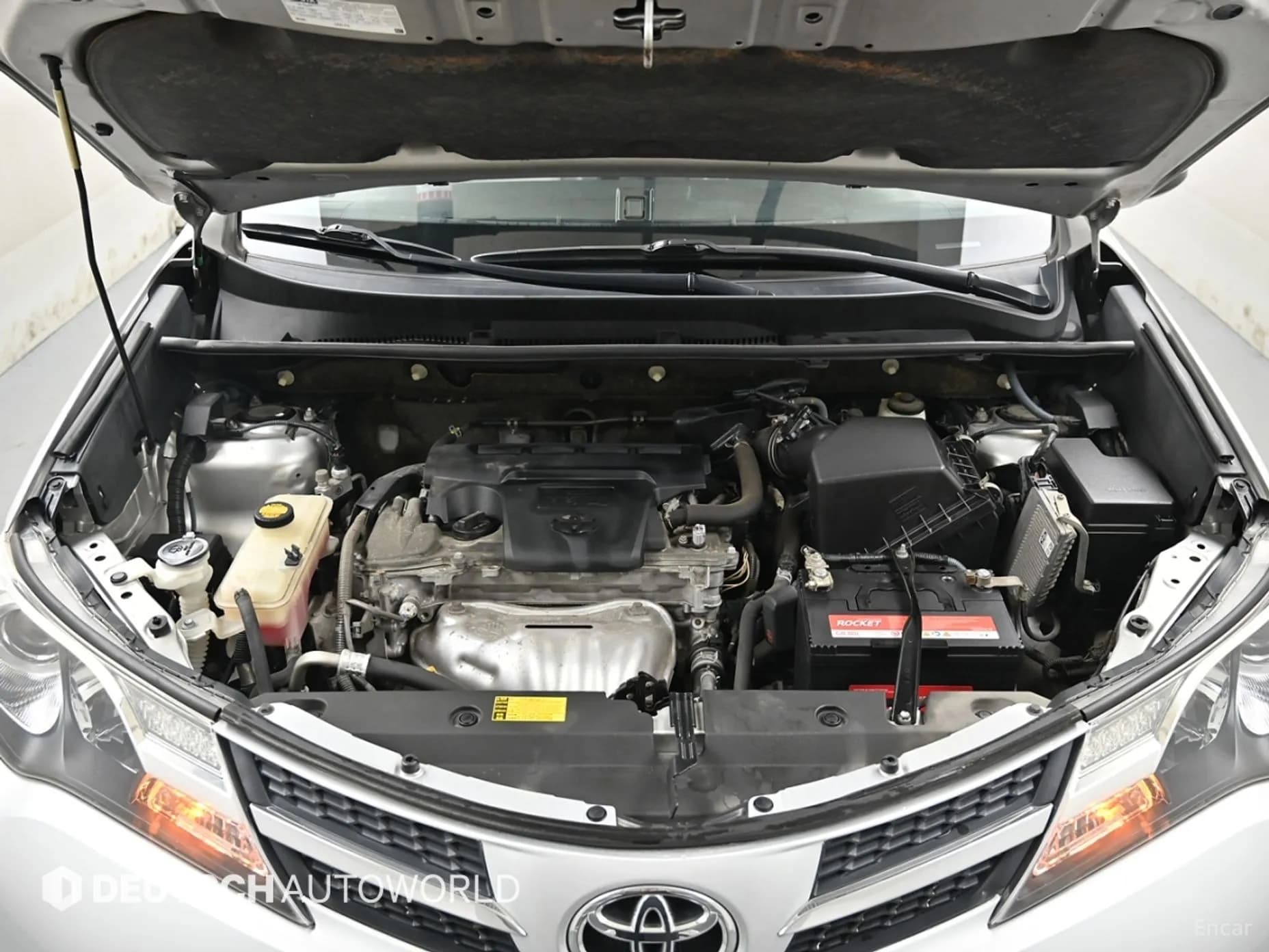 RAV4