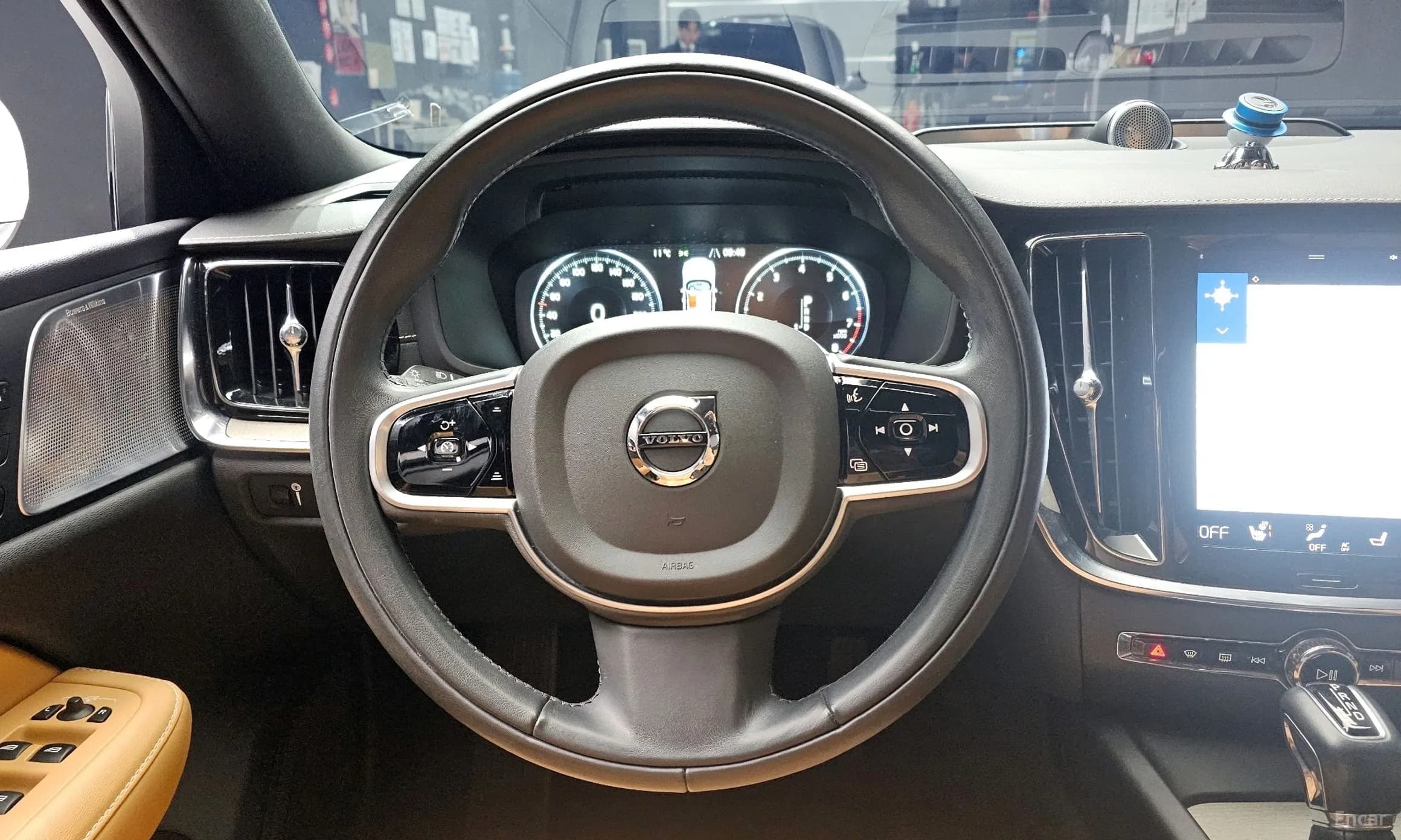 V60 Cross-Country 2nd Generation