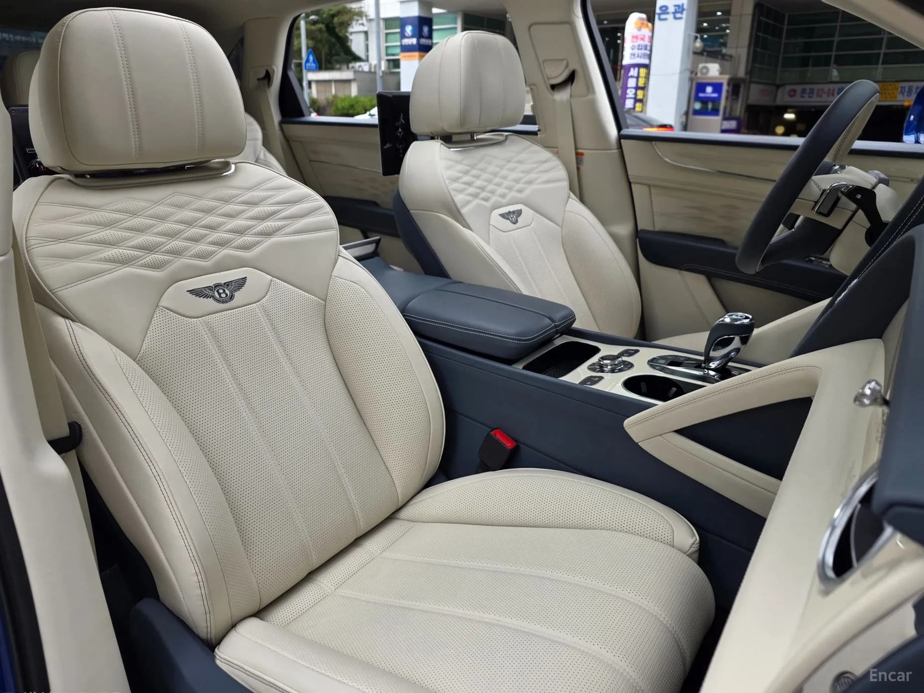 Bentayga