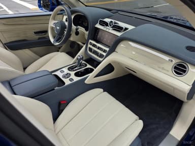 Bentayga