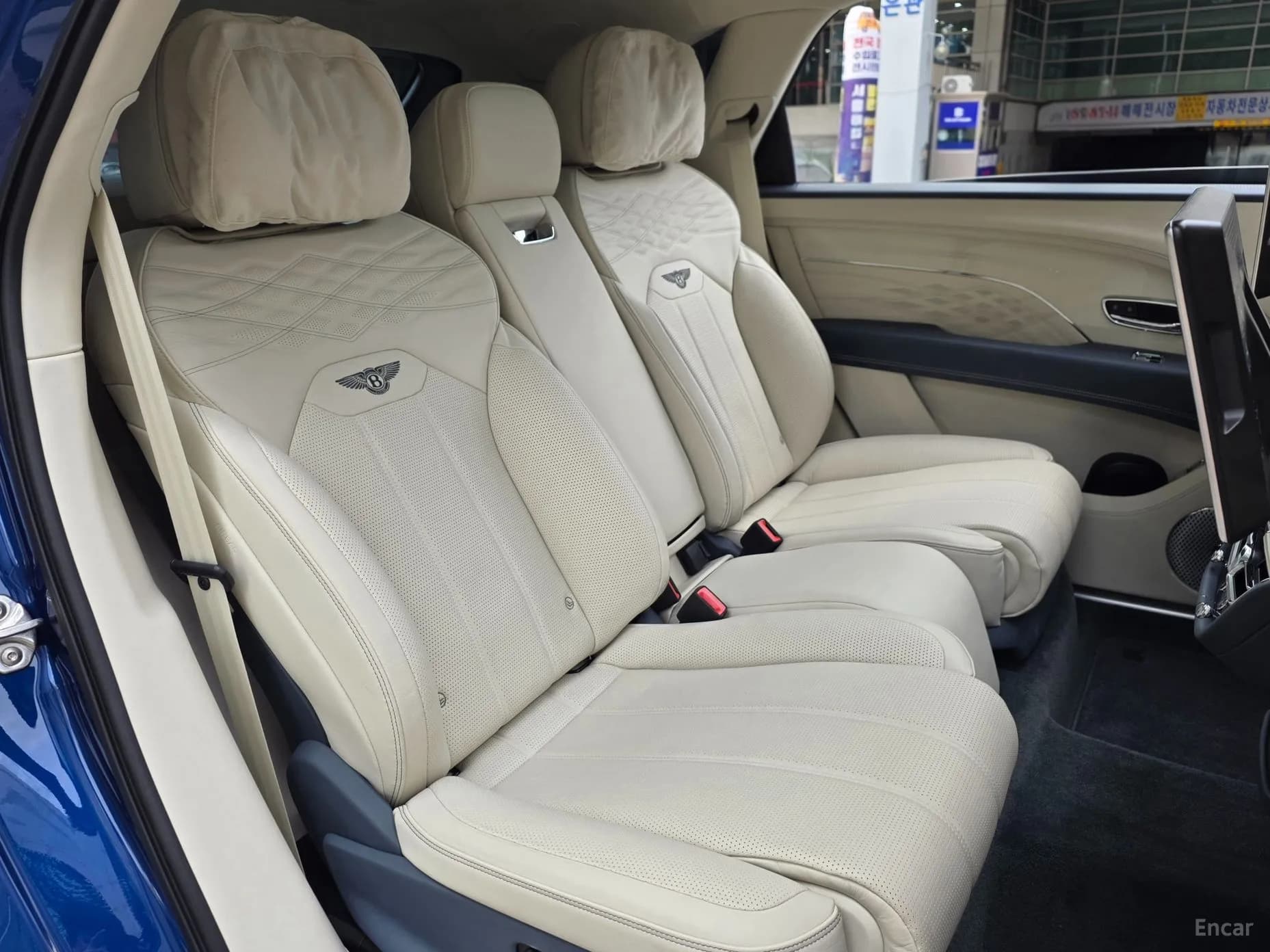 Bentayga