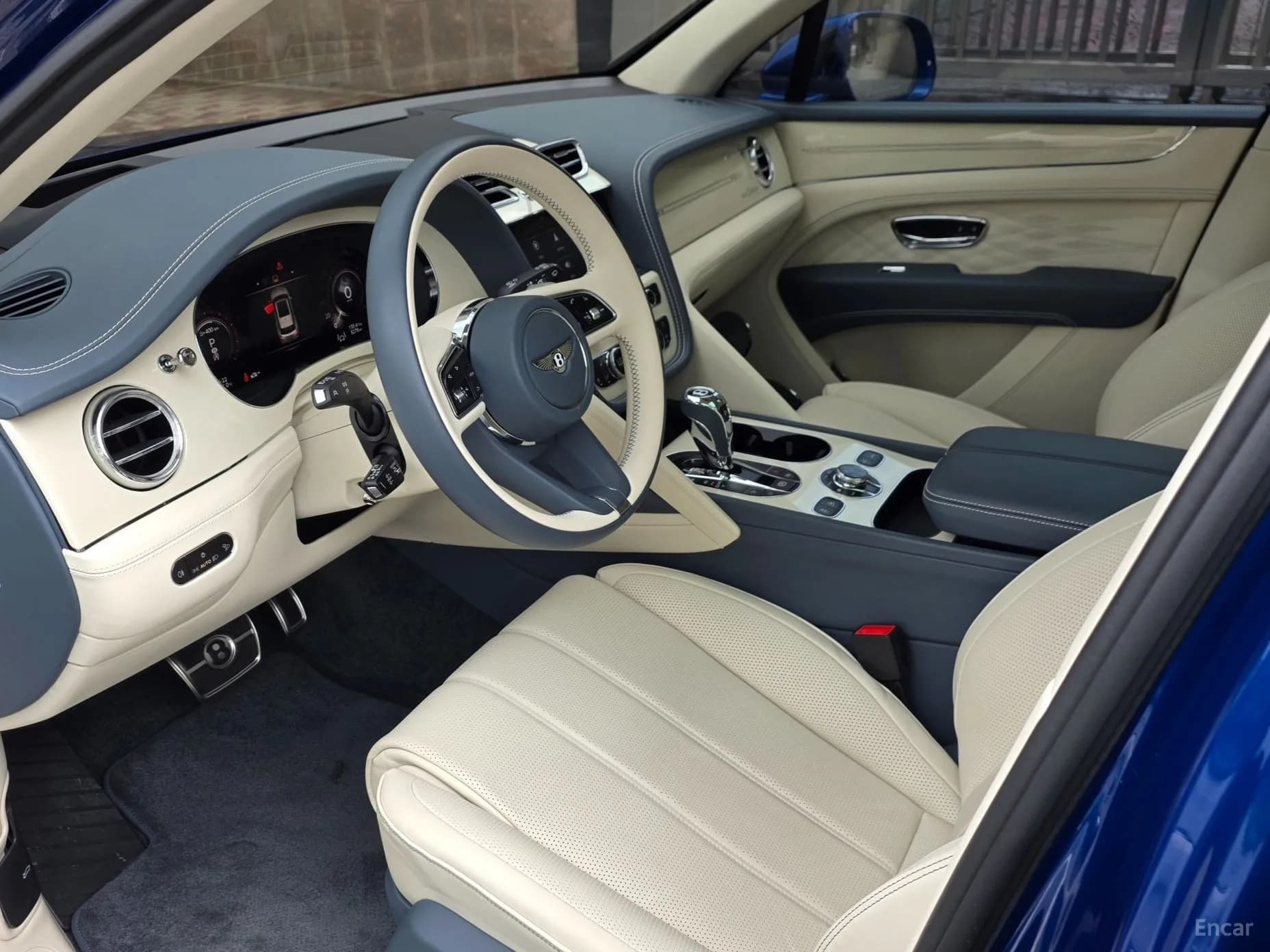 Bentayga