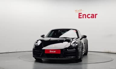 911 (992)