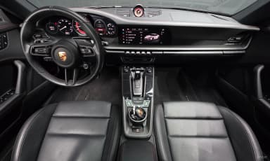911 (992)