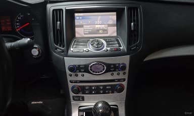 G37