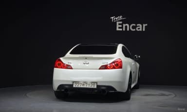 G37