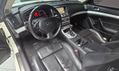 G37