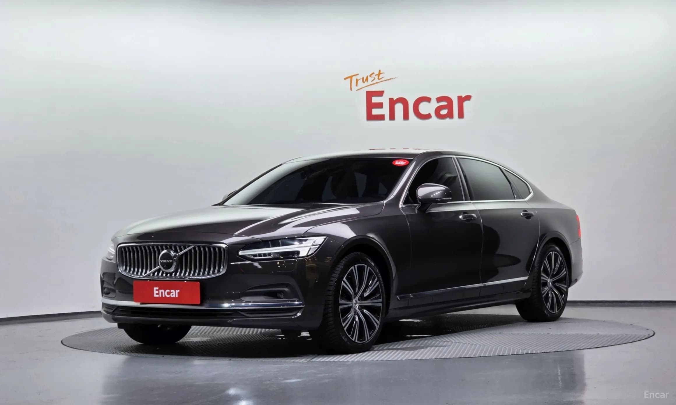 S90