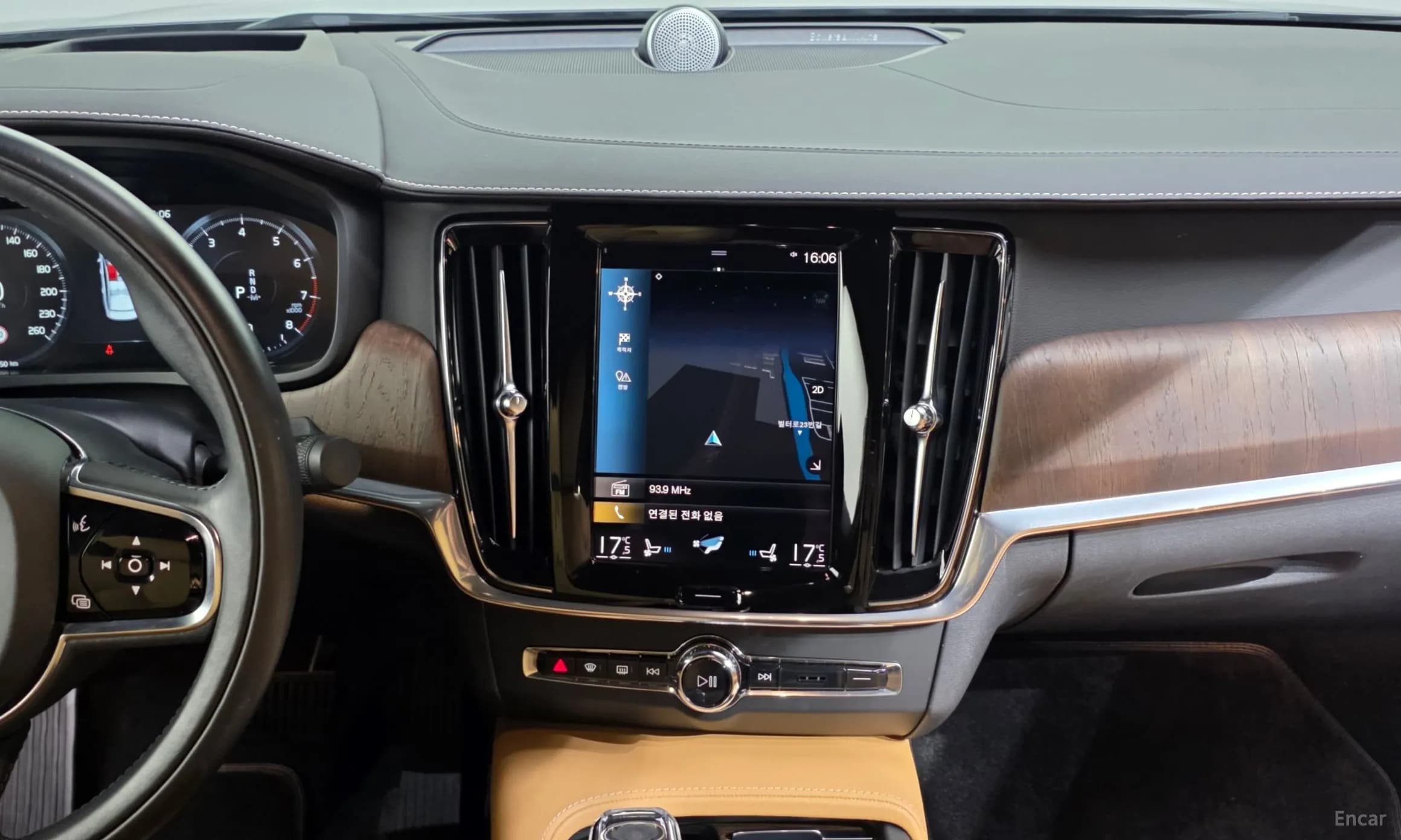 S90