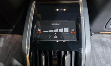 S90