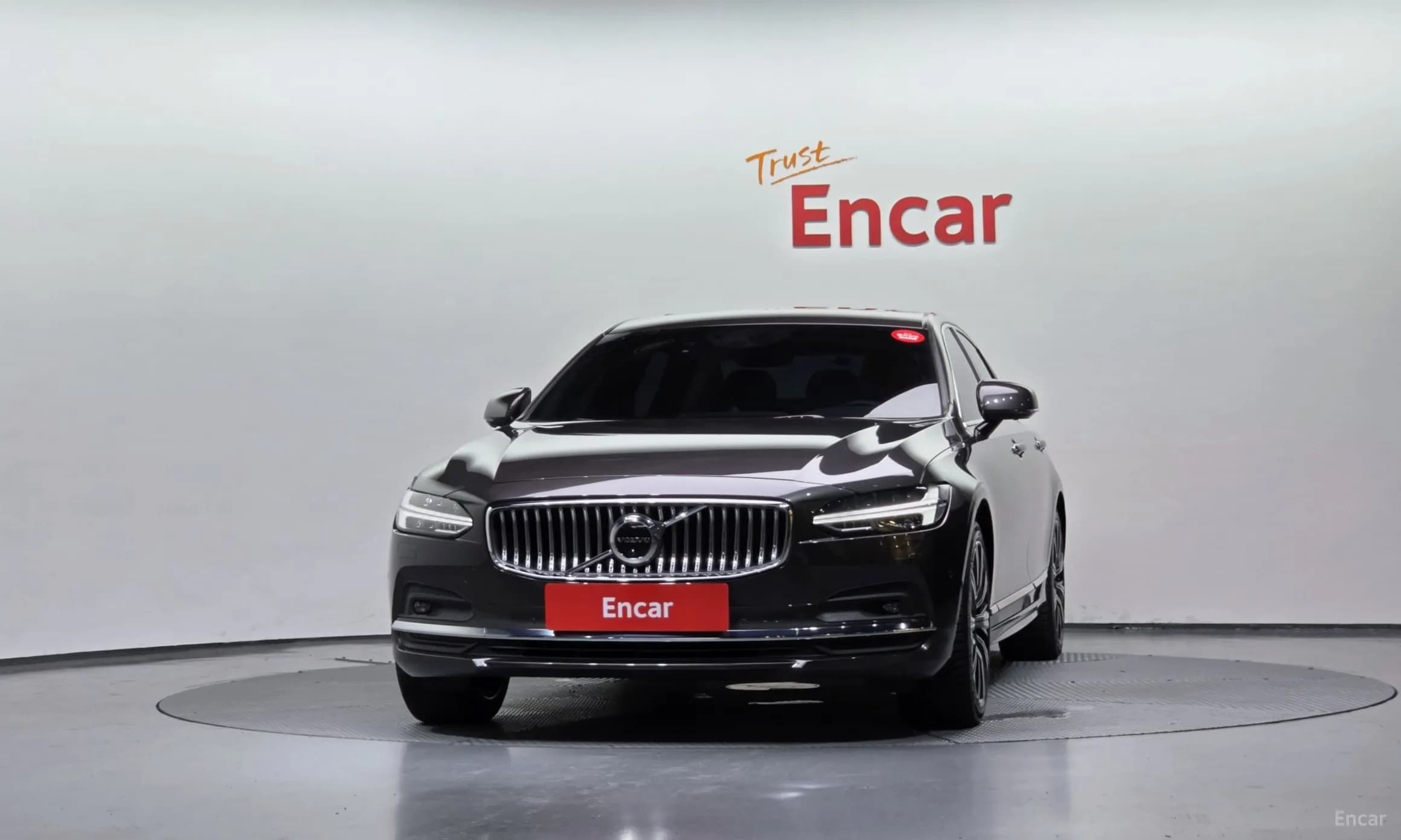 S90