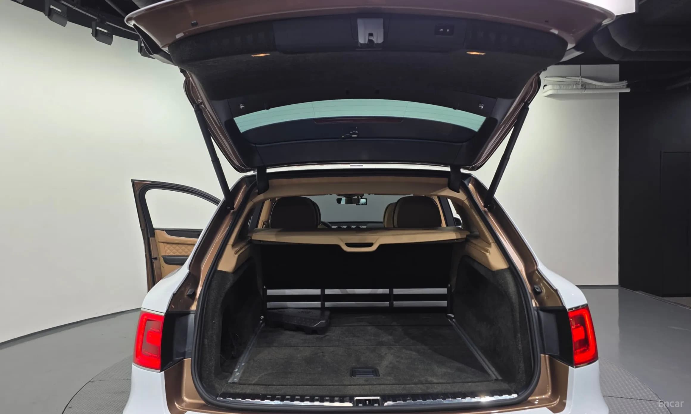 Bentayga