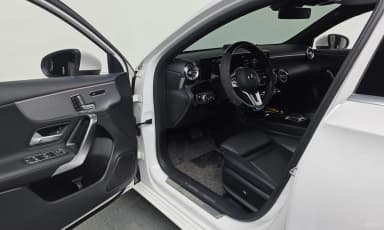 A-Class W177