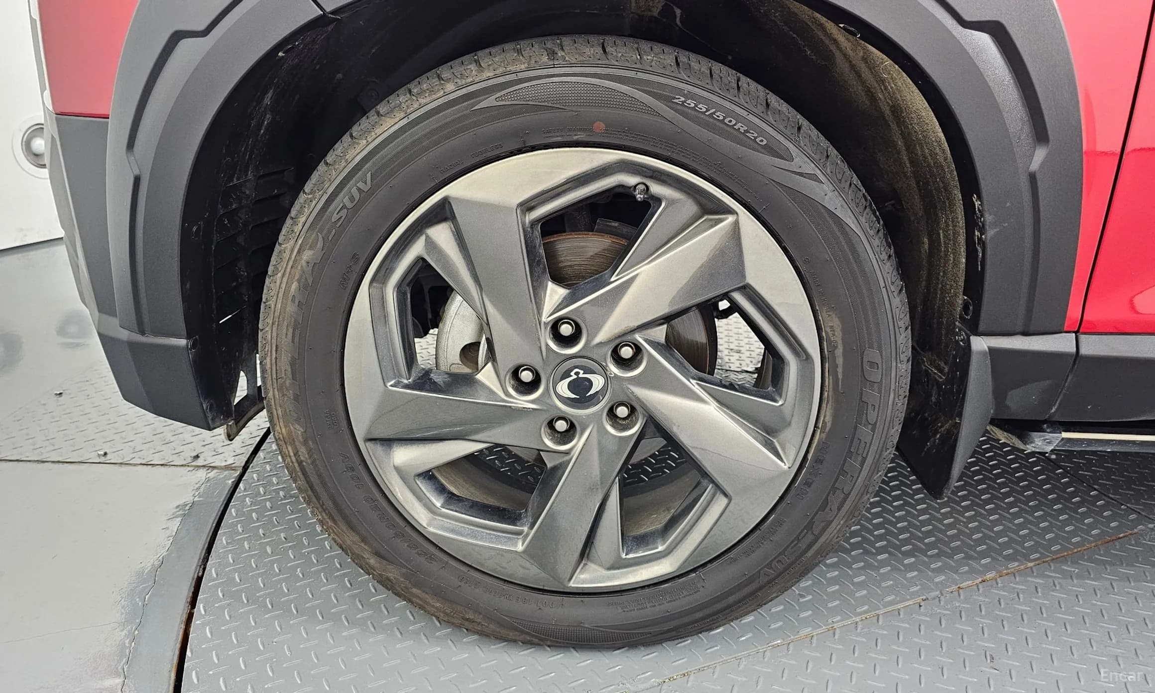 Rexton Sports Khan