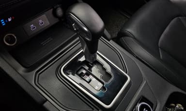 Rexton Sports Khan