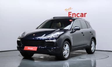 New Cayenne