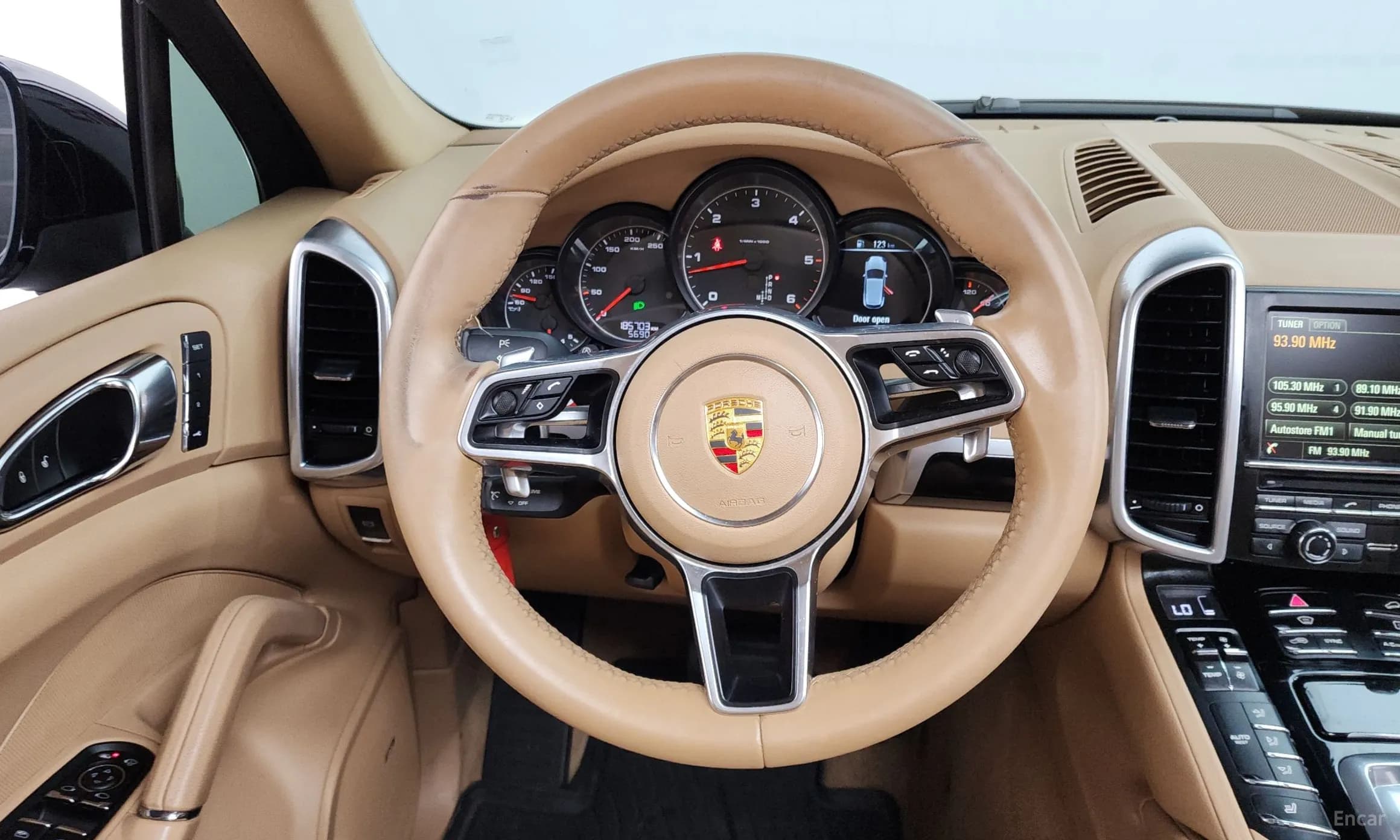 New Cayenne