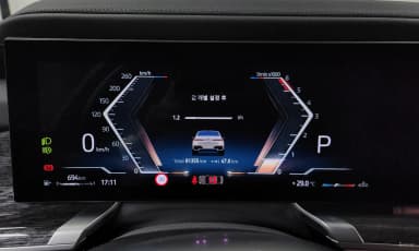 7 Series (G70)
