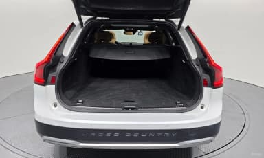 V90 Cross Country
