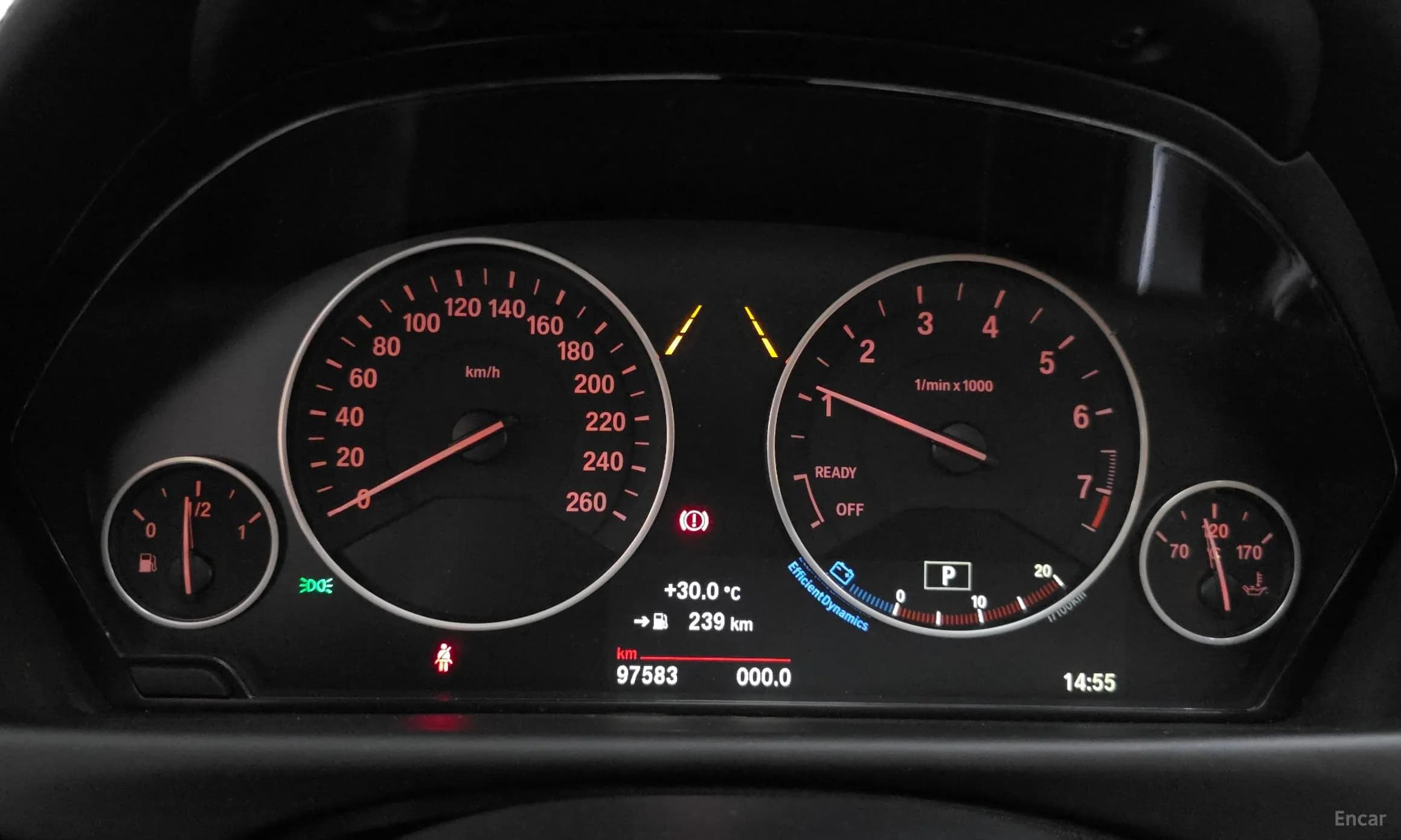 Series 4 (F32)