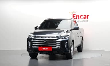 Rexton Sports Khan