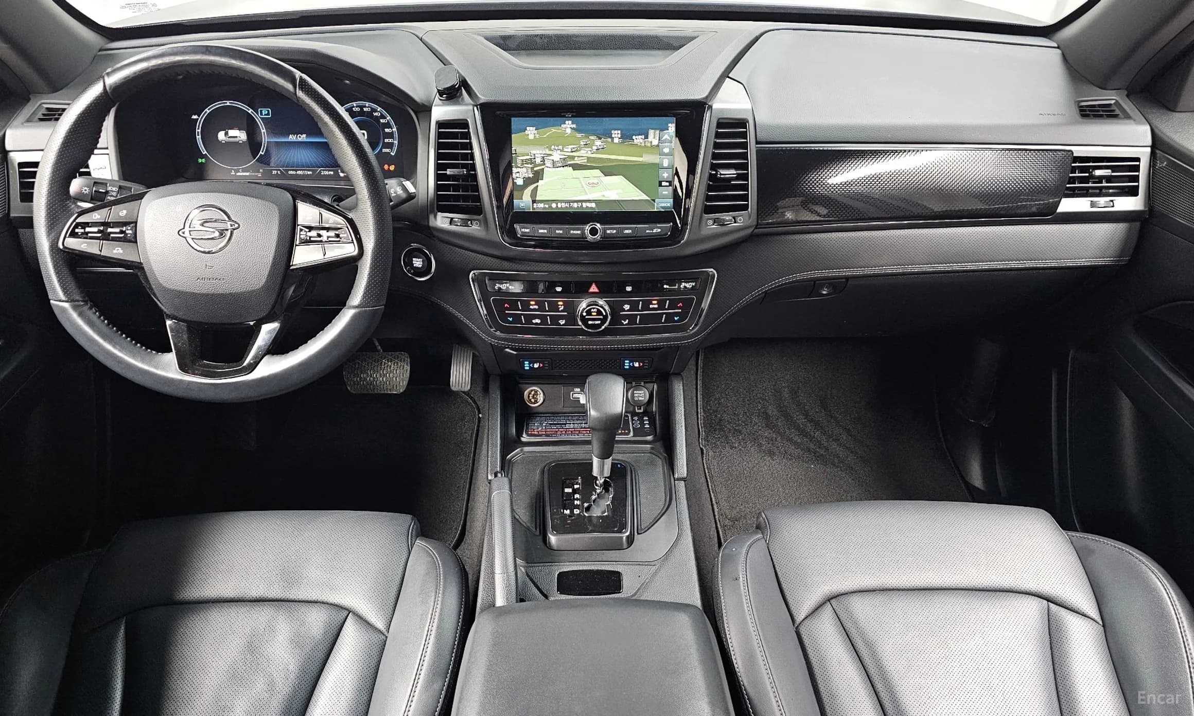 Rexton Sports Khan