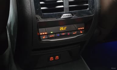 X4 (G02)
