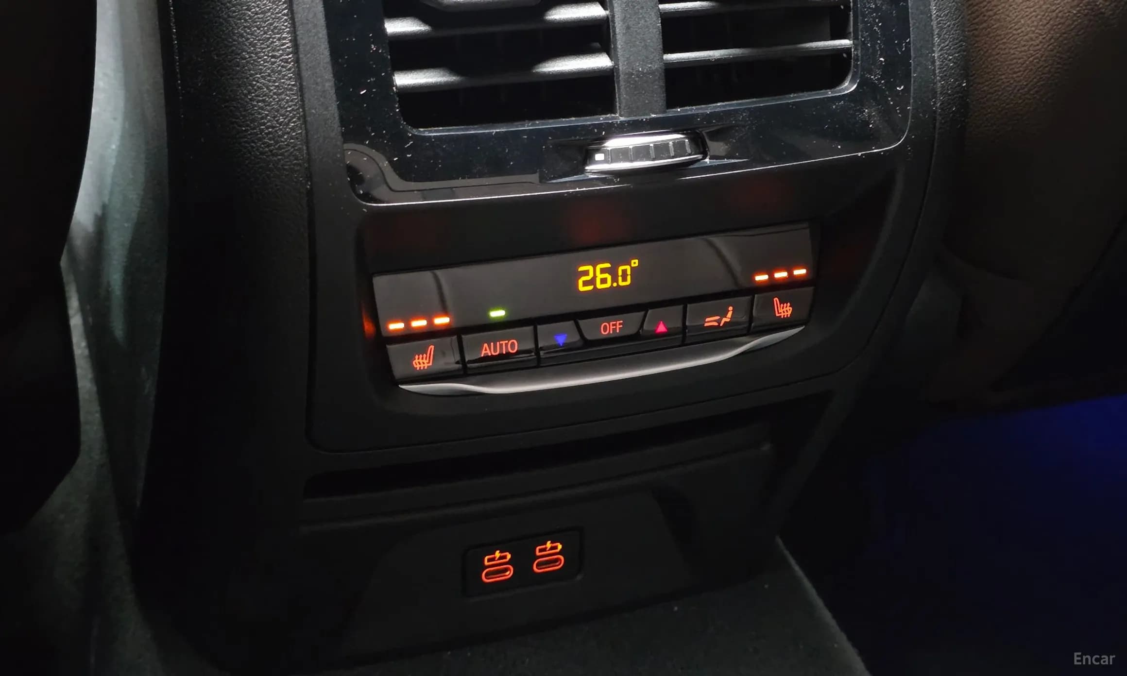 X4 (G02)