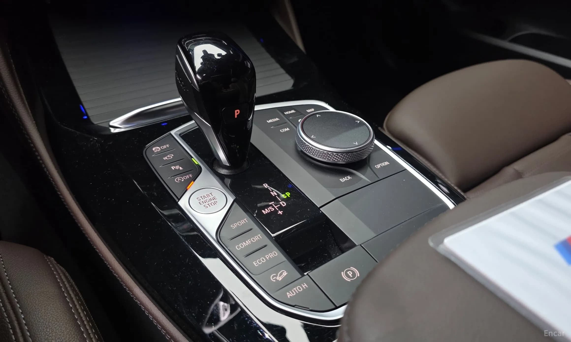 X4 (G02)